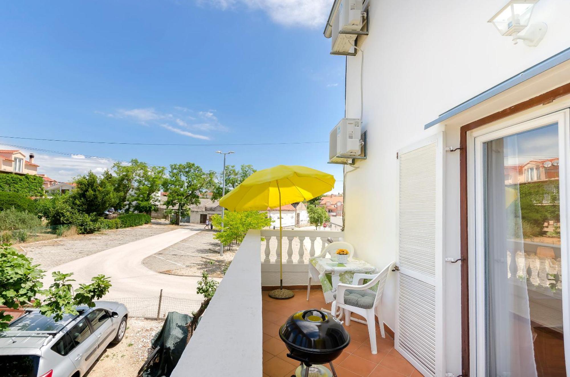 Apartment And Rooms Artina Vodice Extérieur photo