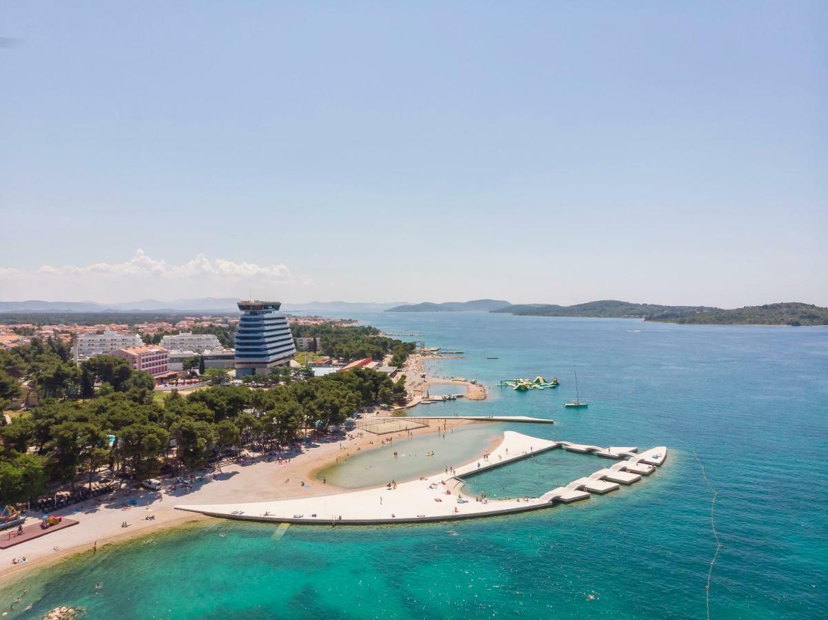 Apartment And Rooms Artina Vodice Extérieur photo